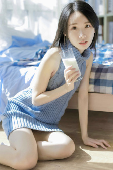 WWW亚洲精品少妇裸乳一区二区